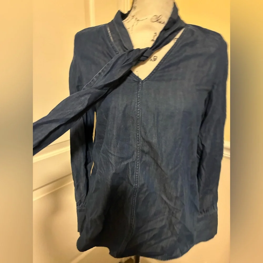 NWOT Kate spade Women's Navy Blue Tie-Neck denim  Blouse Jacket size small